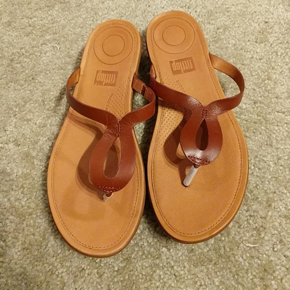 Fitflop Strata Toe Sandals